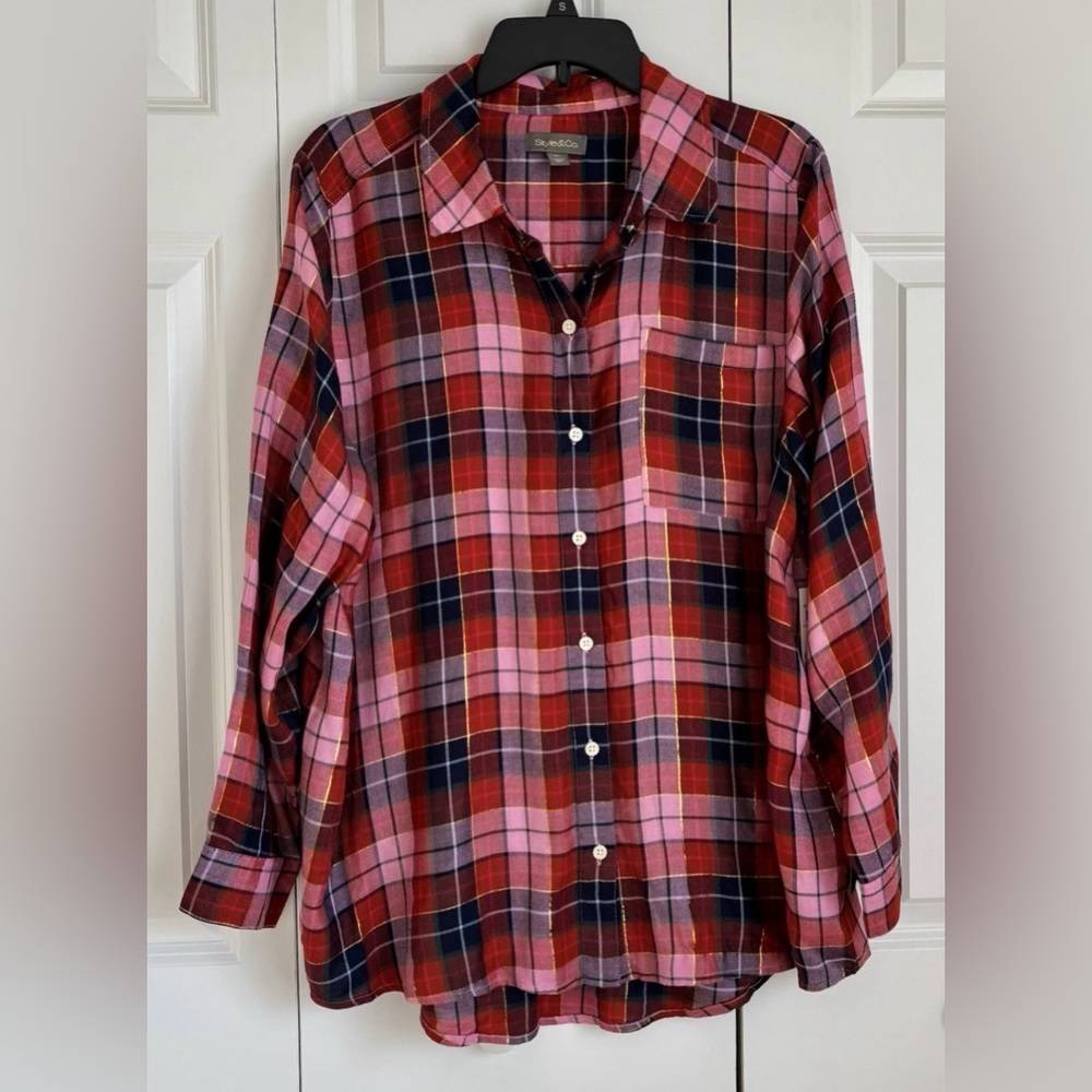 Plaid Button-Up Shirt in Red and Pink